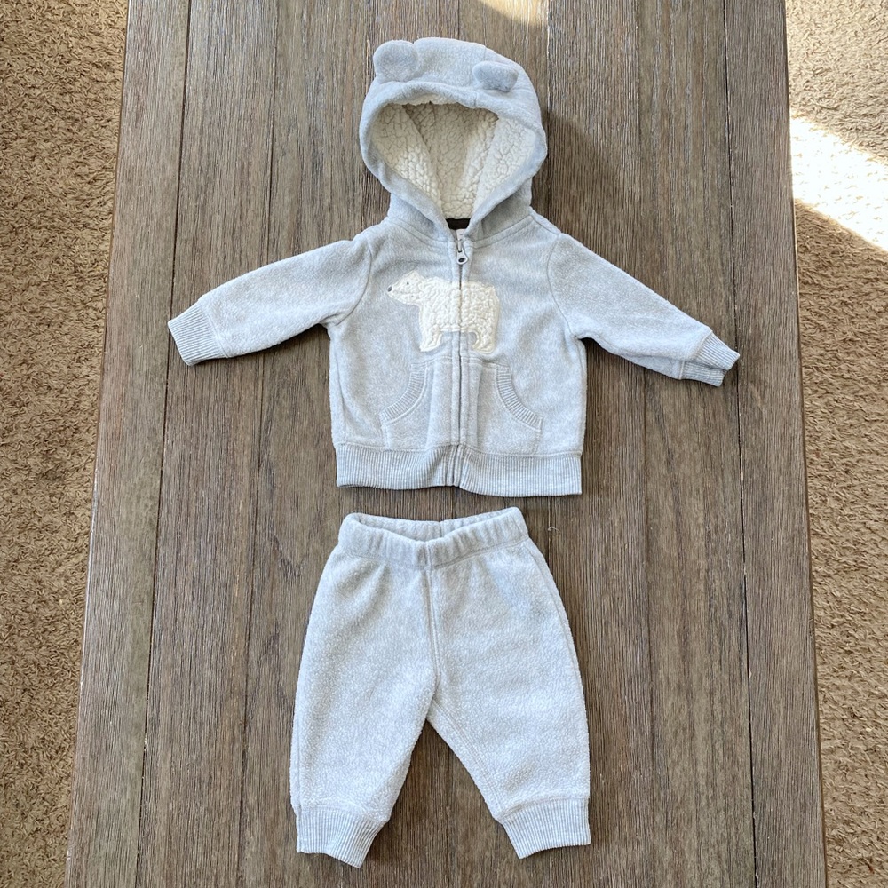 4/$20 Carter’s two piece outfit 3 months